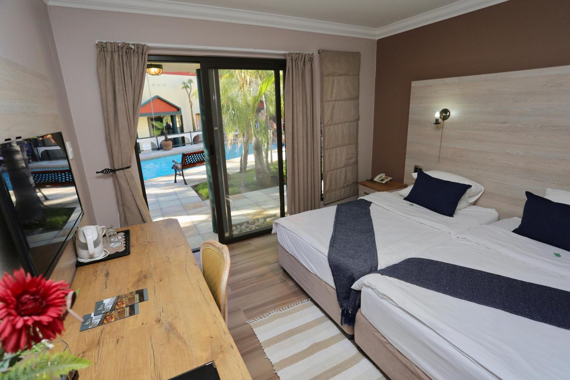 Minen Hotel Tsumeb Bagian luar foto