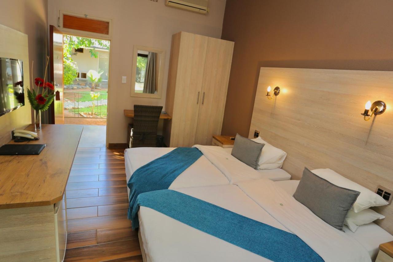 Minen Hotel Tsumeb Bagian luar foto